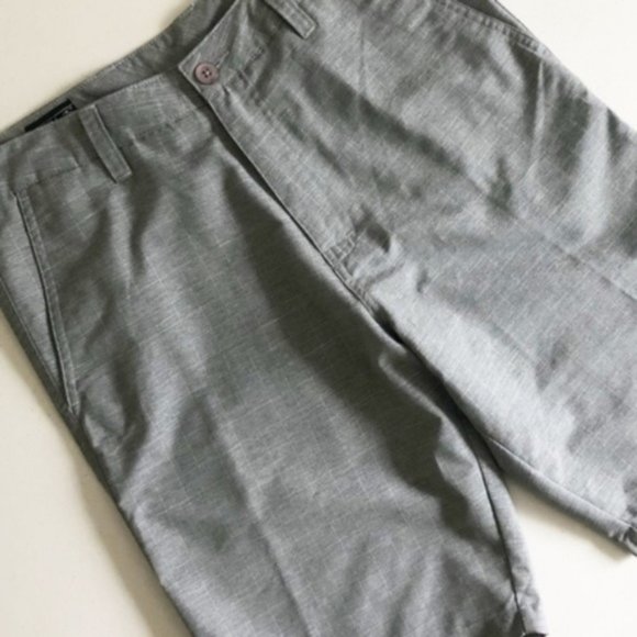 O’Neill Leer Gray Relaxed Flat Front Shorts Sz 30 - Picture 2 of 7